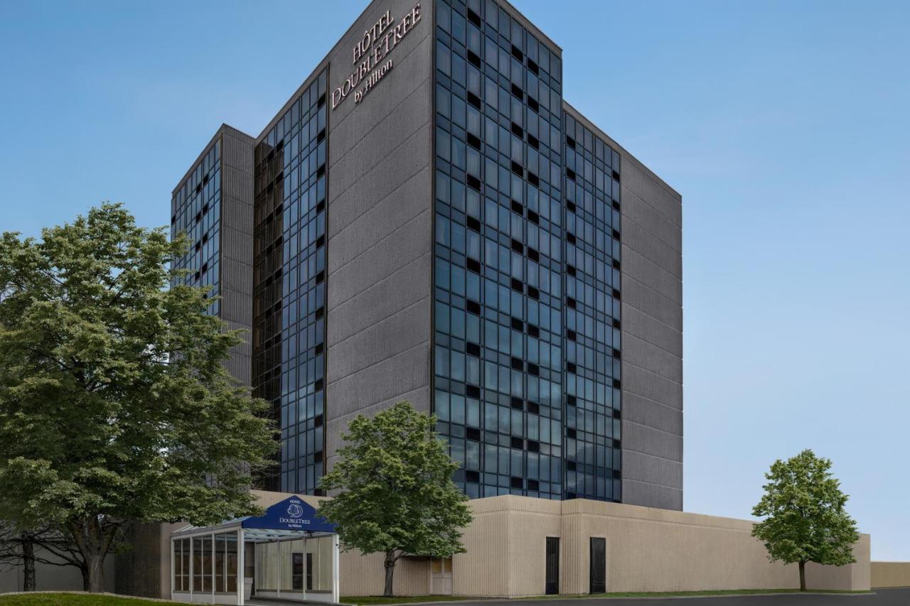 Doubletree By Hilton Pointe Claire Montreal Airport West Hotel Bagian luar foto