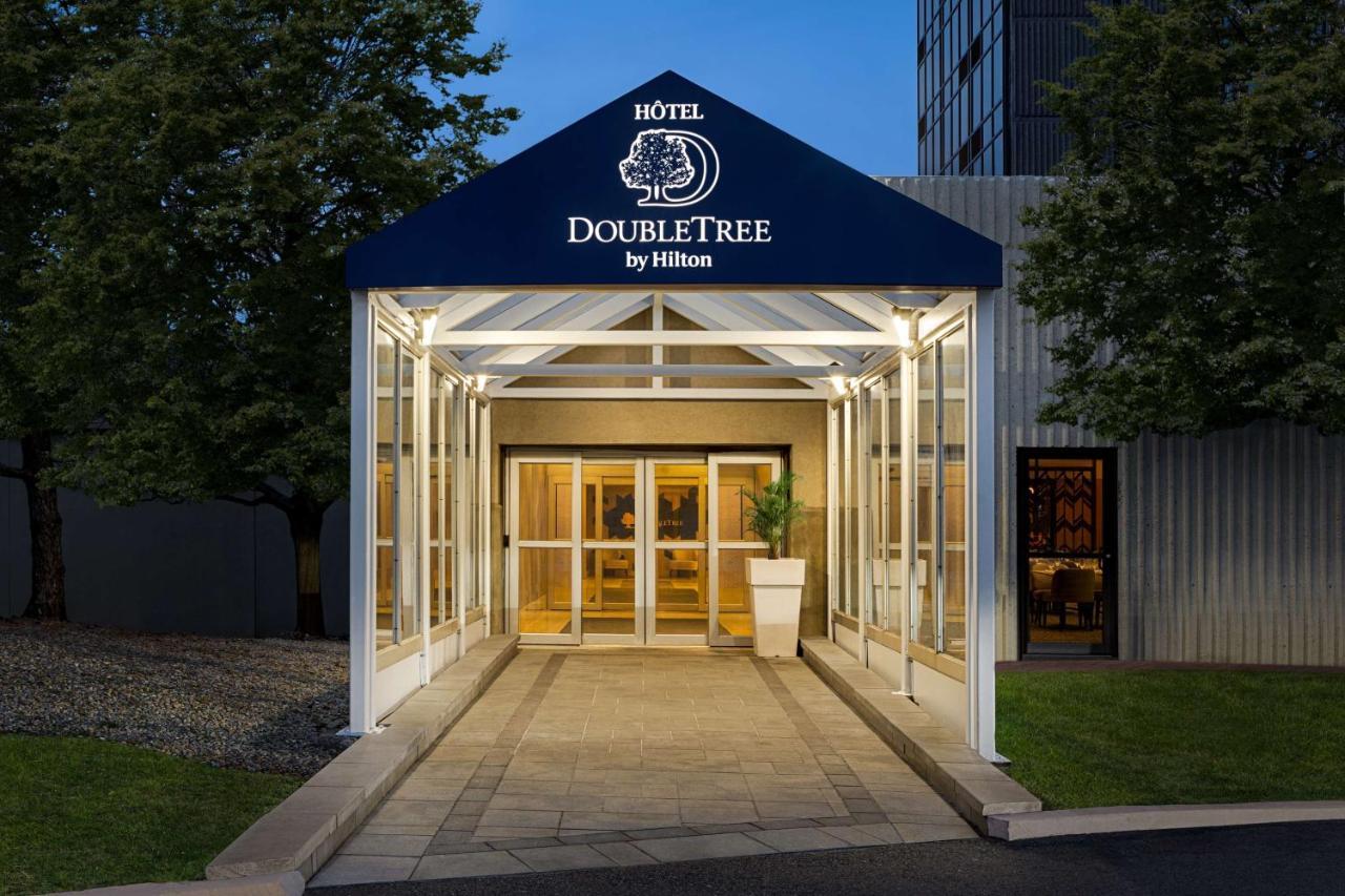 Doubletree By Hilton Pointe Claire Montreal Airport West Hotel Bagian luar foto